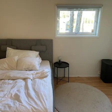 Pa 44 Kvadratmeter Til Leie I Svaleveien 1a Apartment